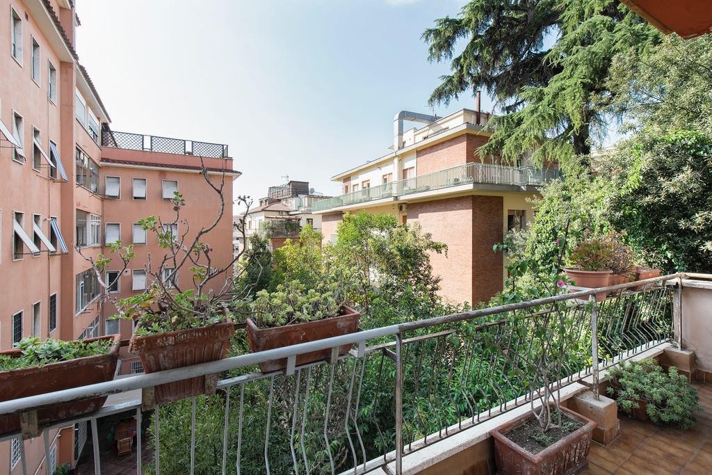 B&B Blueberry Rooms Рим Екстер'єр фото